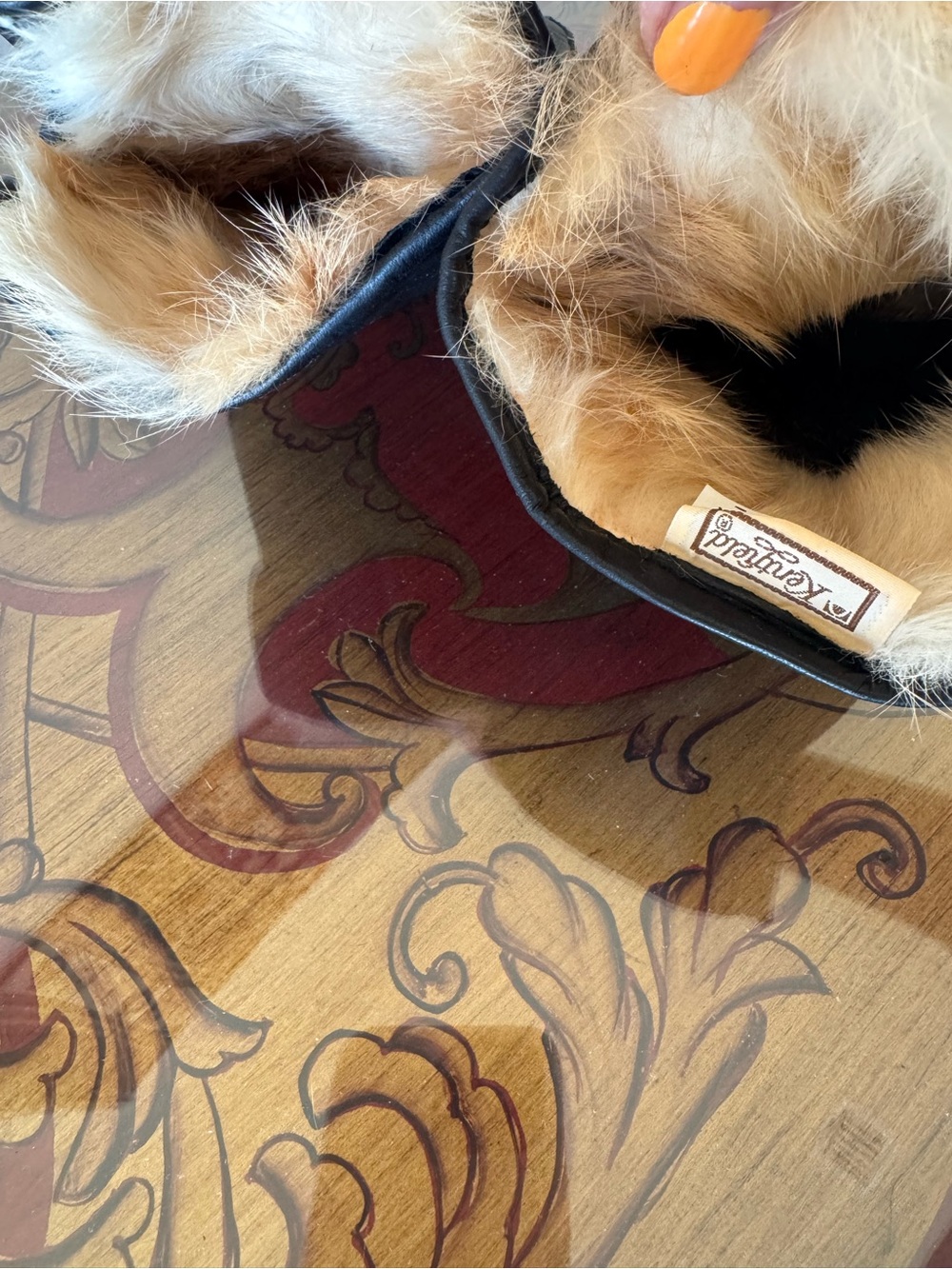 DRAMATIC PRICE DROP: NWOT FULLY RABBIT-LINED BLK LEATHER GLOVES, L, by KENTFIELD - Picture 6 of 8